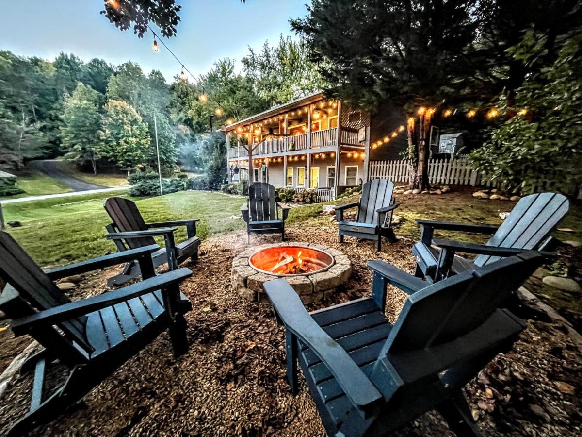 Ole Smoky Bnb - Game Room, Hot Tub, Mtn Views! Піджен-Фордж Екстер'єр фото