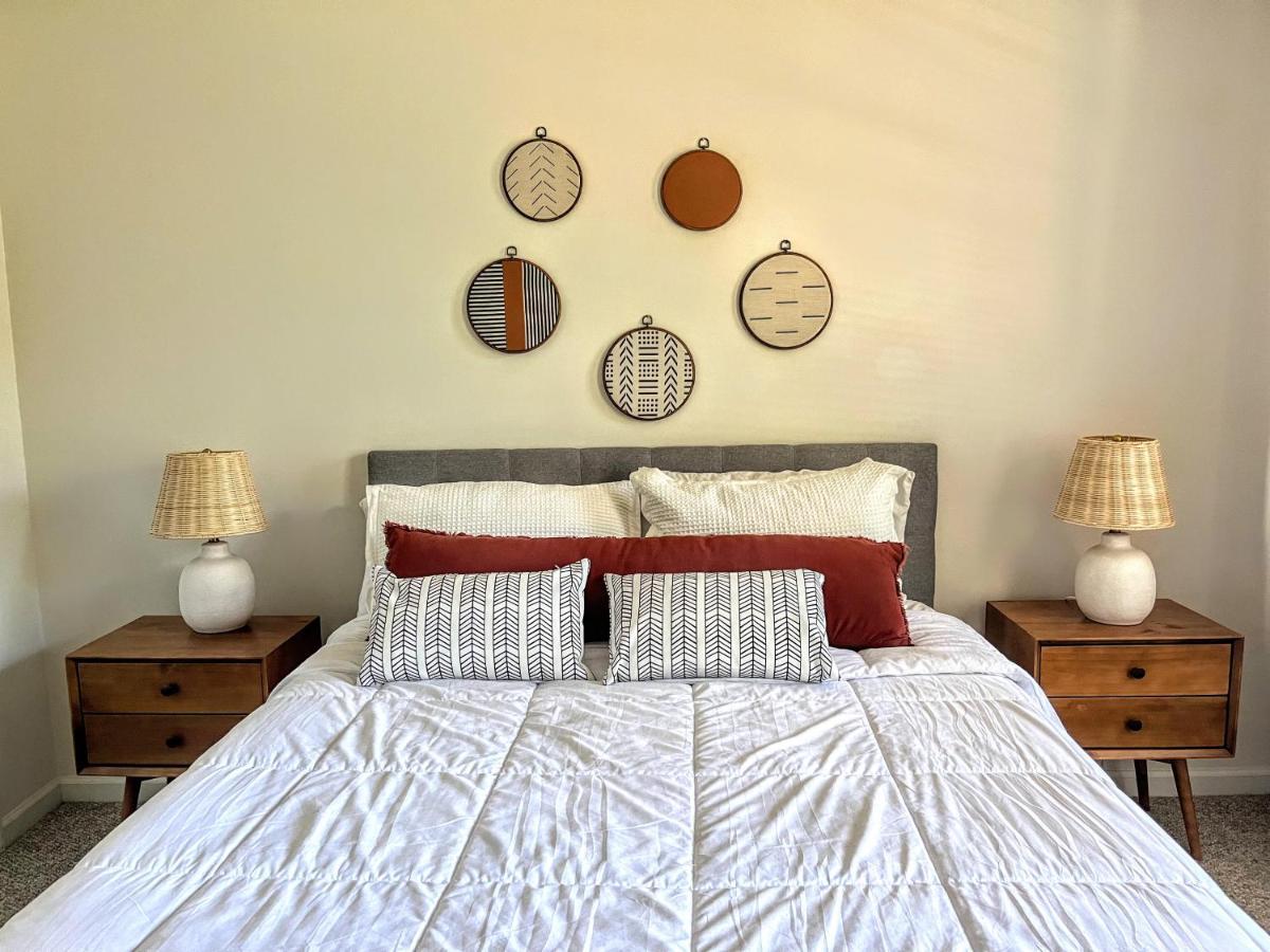 Ole Smoky Bnb - Game Room, Hot Tub, Mtn Views! Піджен-Фордж Екстер'єр фото