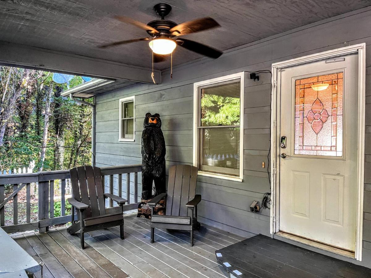 Ole Smoky Bnb - Game Room, Hot Tub, Mtn Views! Піджен-Фордж Екстер'єр фото