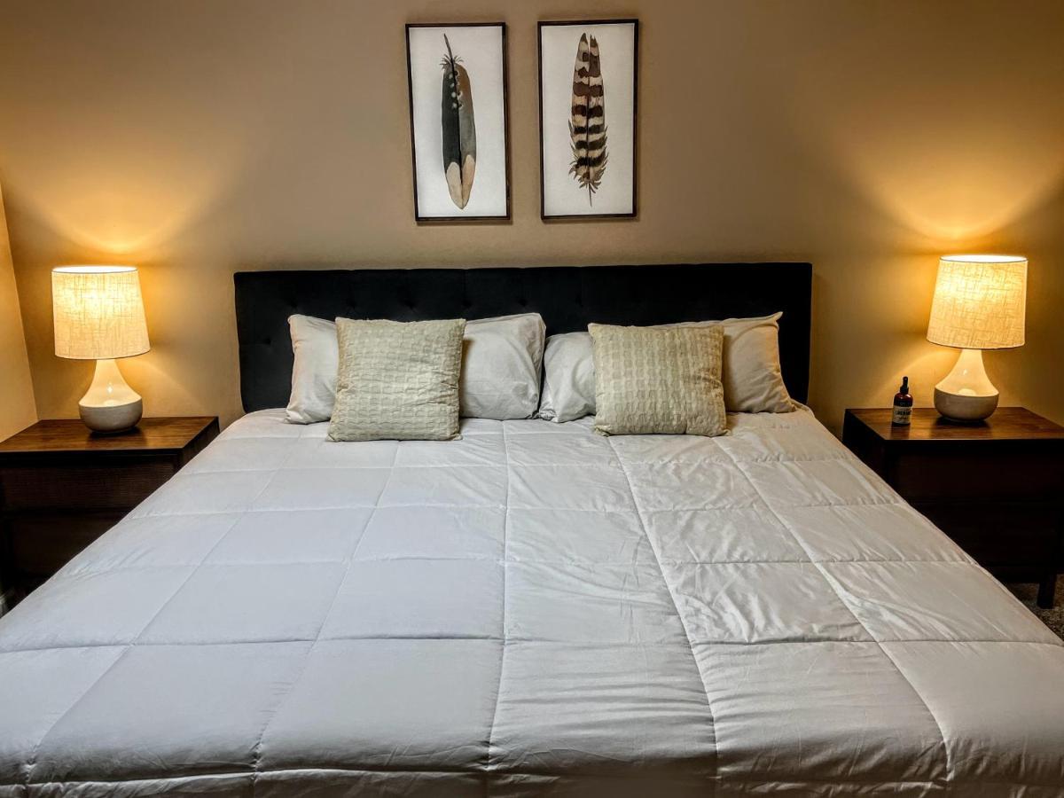 Ole Smoky Bnb - Game Room, Hot Tub, Mtn Views! Піджен-Фордж Екстер'єр фото